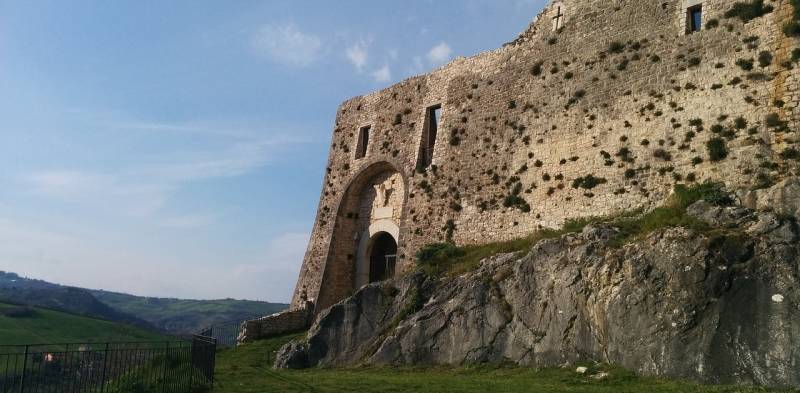 Rocca, castello e Molise